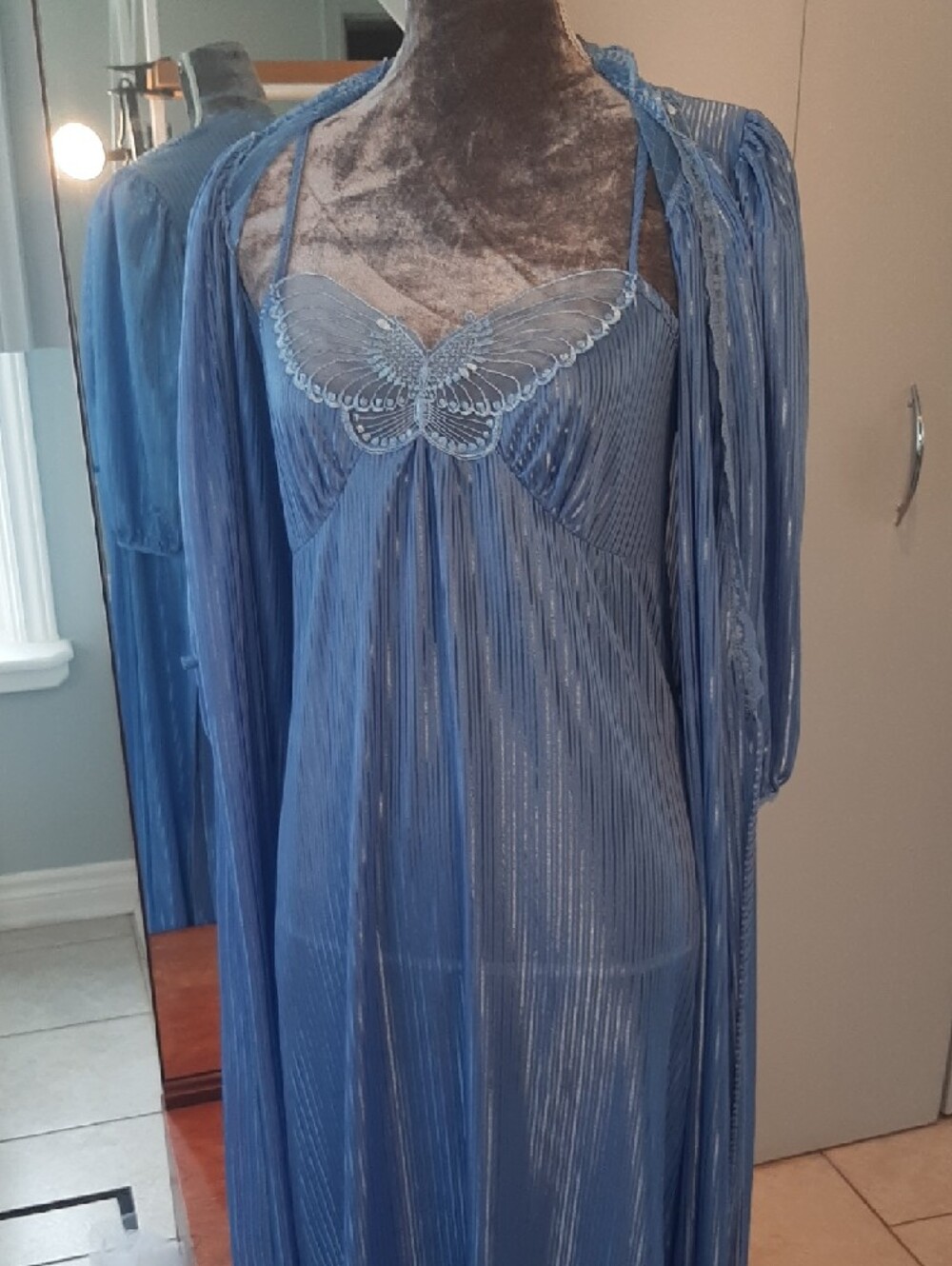 🦋COORD SET🦋BUTTERFLY Light Blue VINTAGE Negligee+Wrap Robe Self-Tie Belt Sz M - Picture 2 of 11